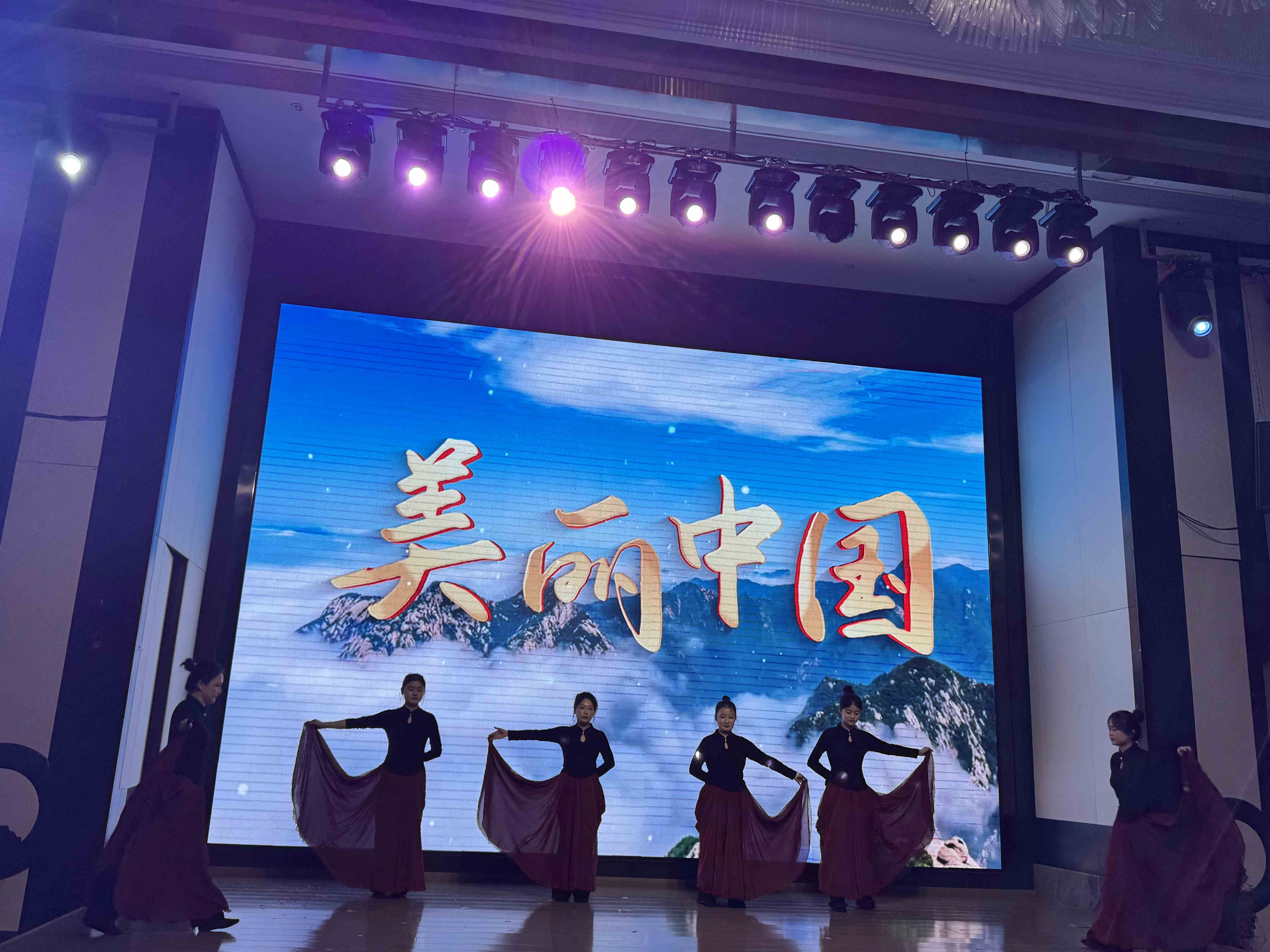 美丽中国_副本.jpg 美丽中国_副本.jpg